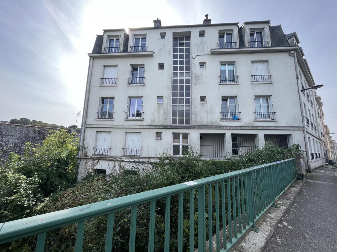 Off Apartment Quimper Exterior foto
